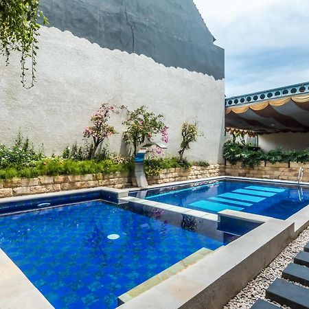 Zen Rooms Denpasar Marlboro Экстерьер фото