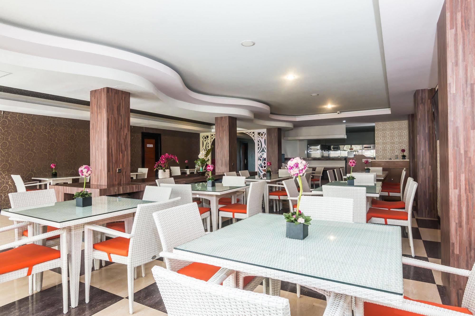 Zen Rooms Denpasar Marlboro Экстерьер фото